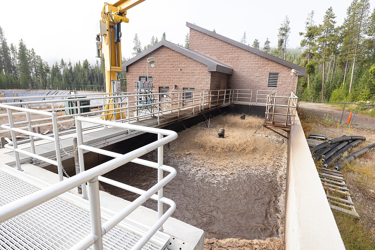 Aeration churning the surface of a wastewater treatment tank